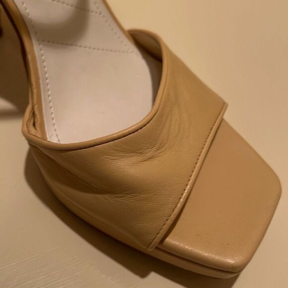 Franco Sarto Womens 10 Dima Block Heel Leather Sandals Beige Tan Ankle Strap New - Picture 13 of 16